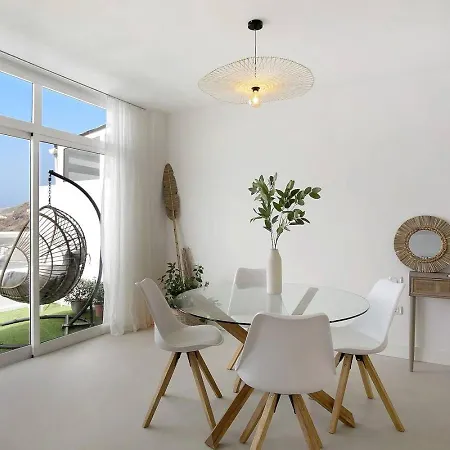 Beachfront Seaview Oasis - Private Terrace & Panoramic Ocean Views Tabaiba